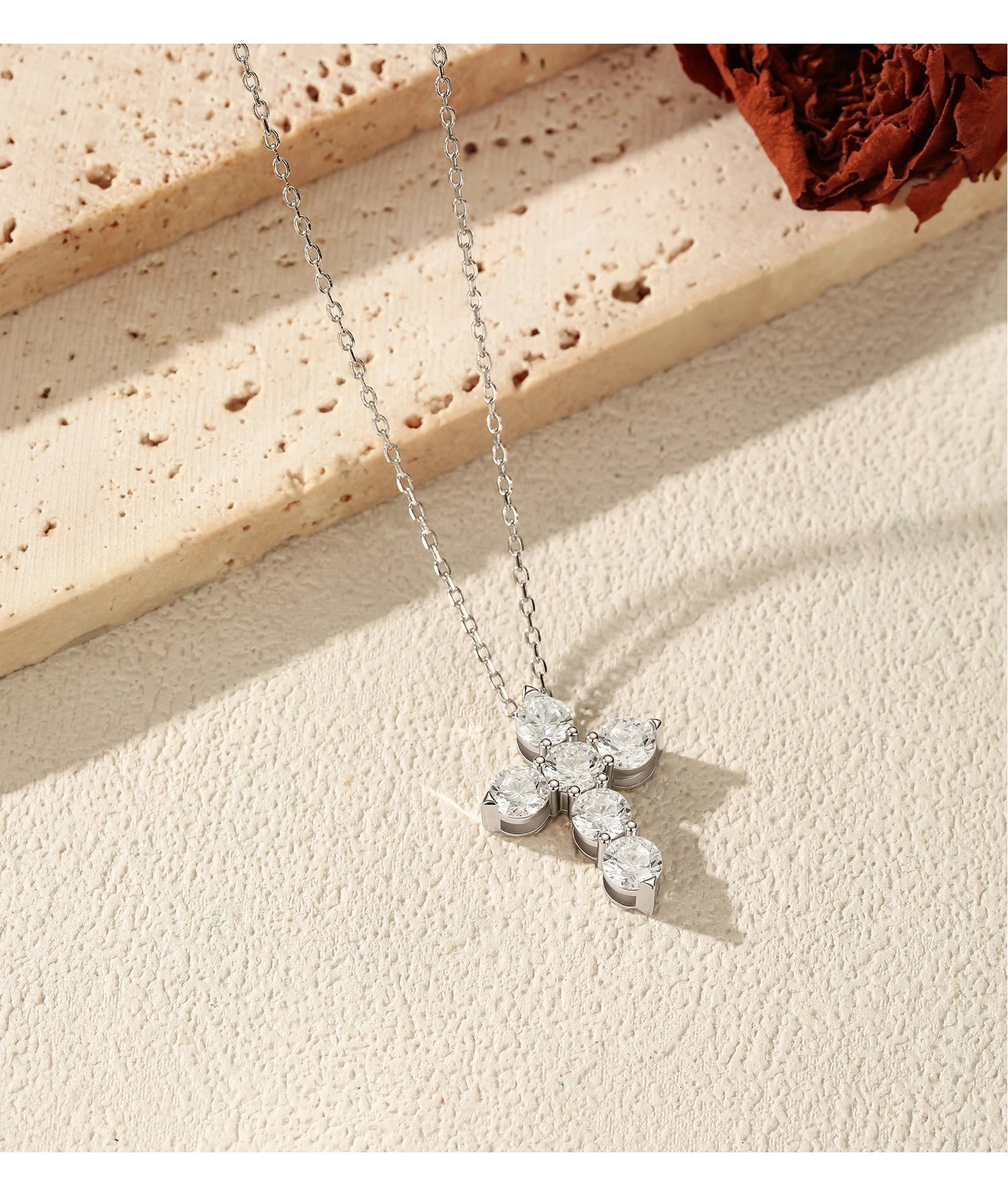 Collier Femme Argent Croix Moissanite Éclat Signature