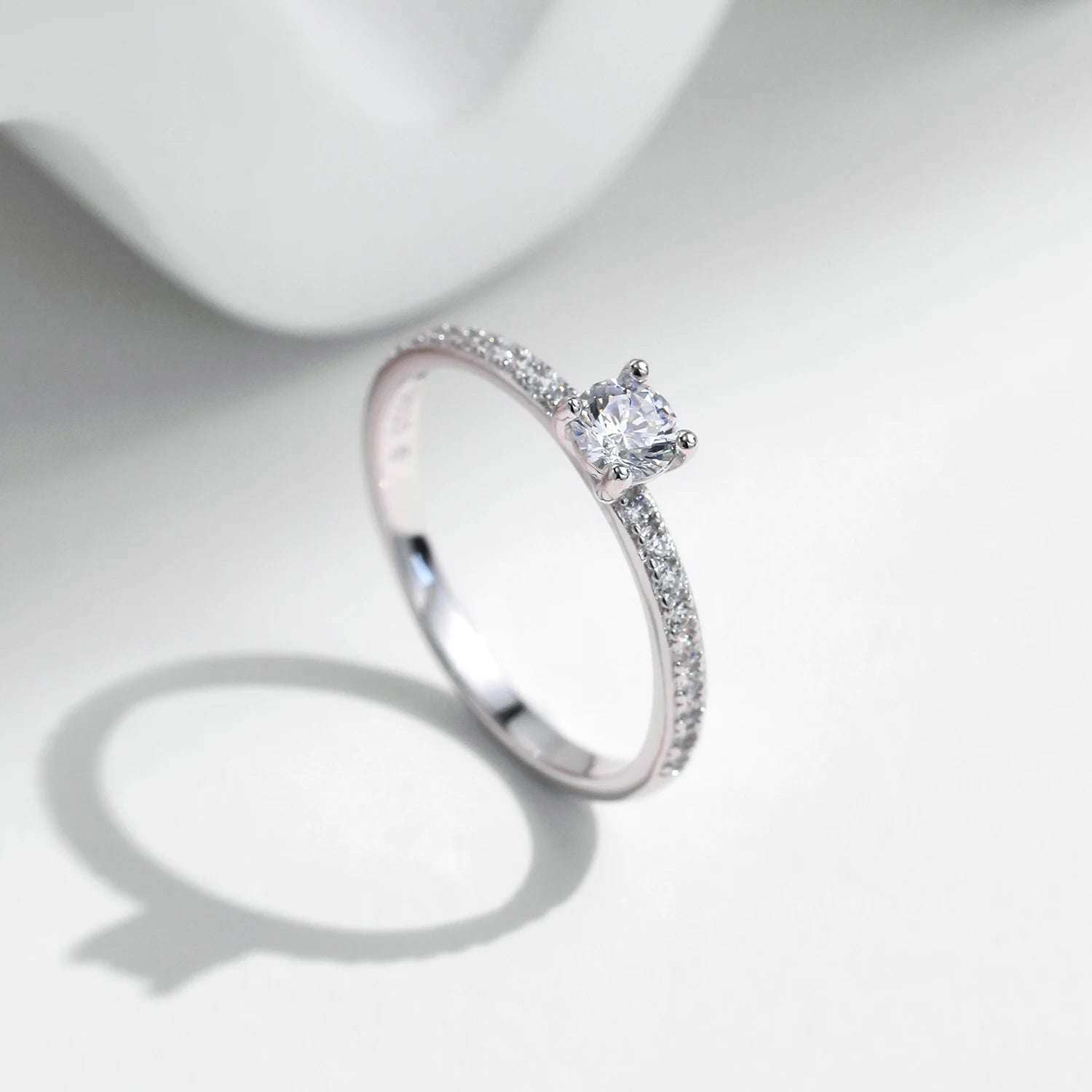 Women's Silver Solitaire Moissanite Pure Light Ring