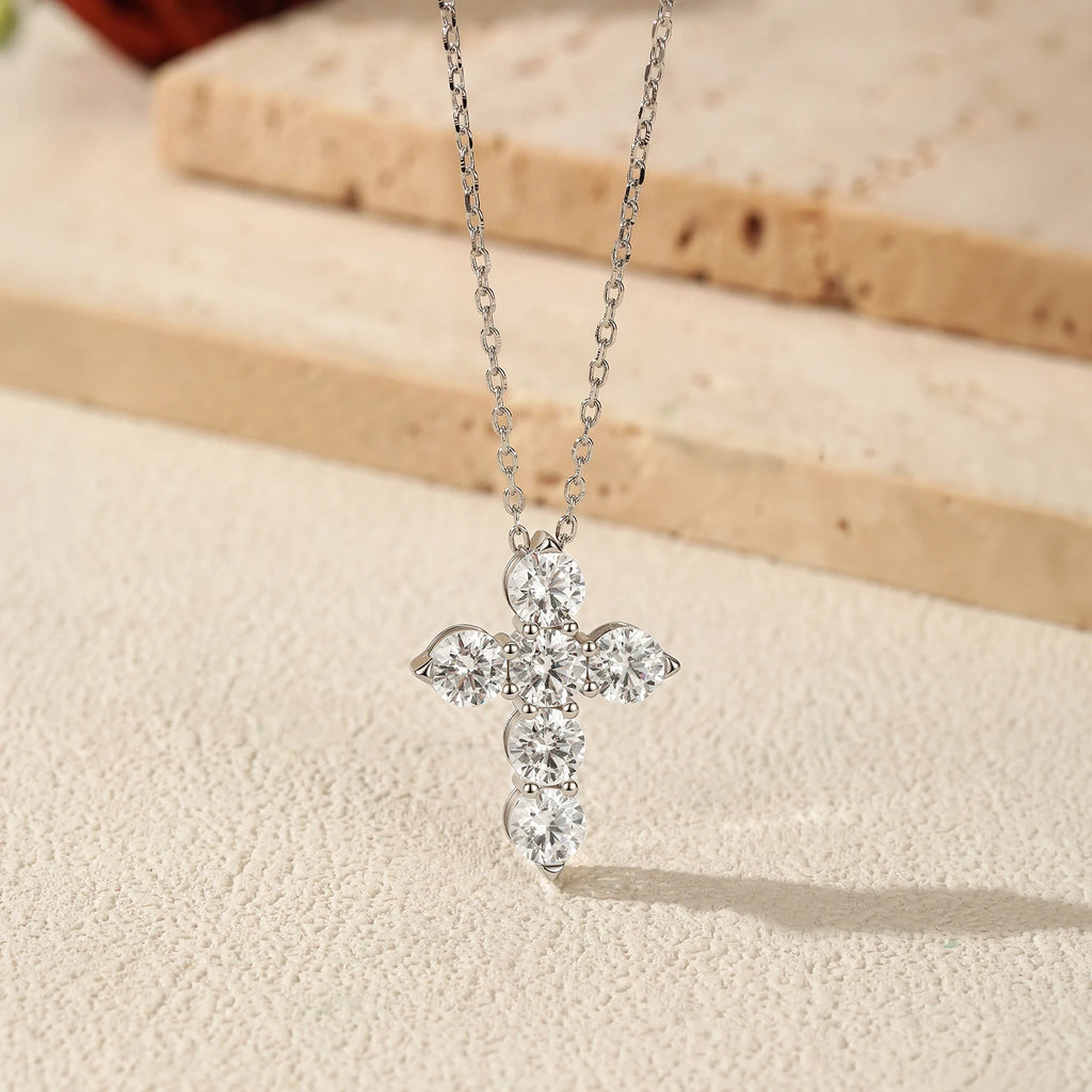 Collier Femme Argent Croix Moissanite Éclat Signature
