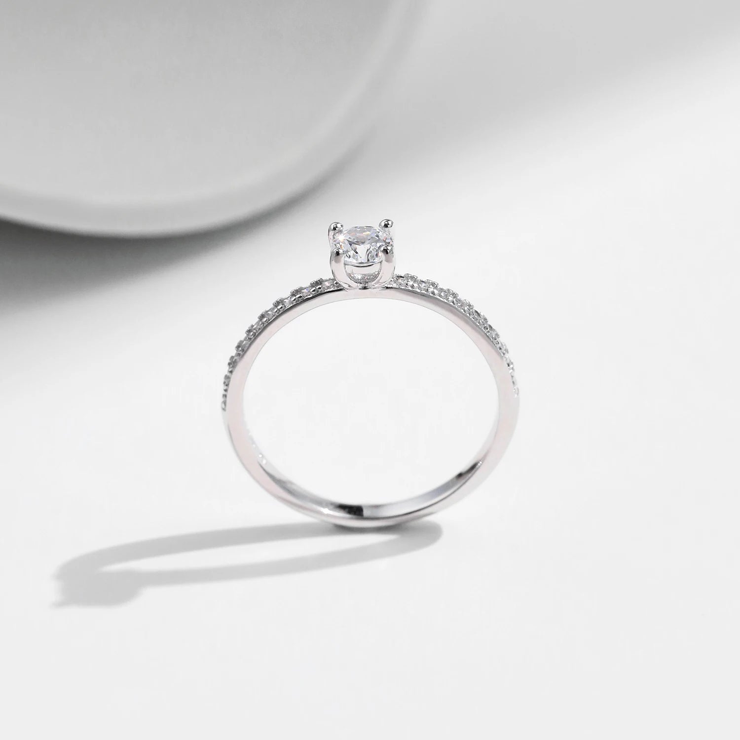 Women's Silver Solitaire Moissanite Pure Light Ring