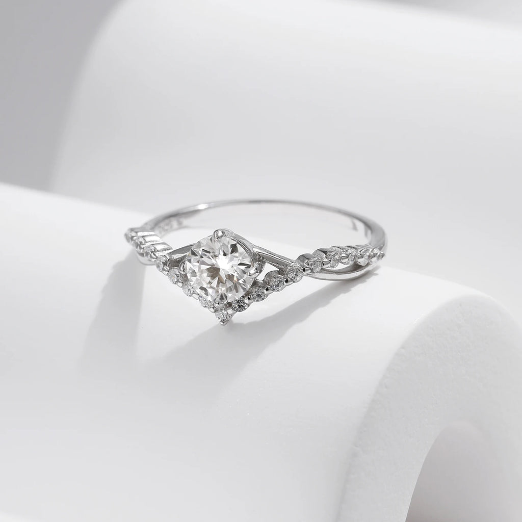 Bague Femme Argent Couronne Éclat Moissanite